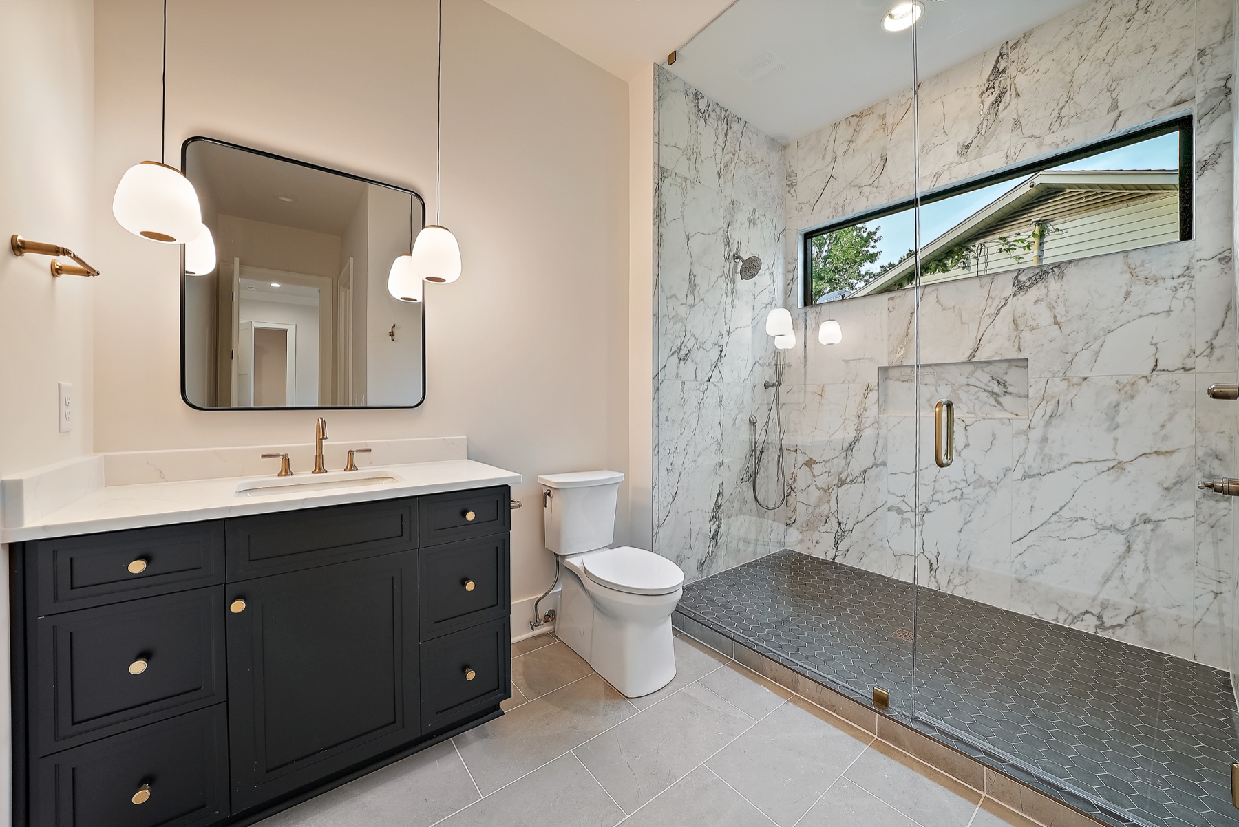 Built-in seating and storage in an entryway